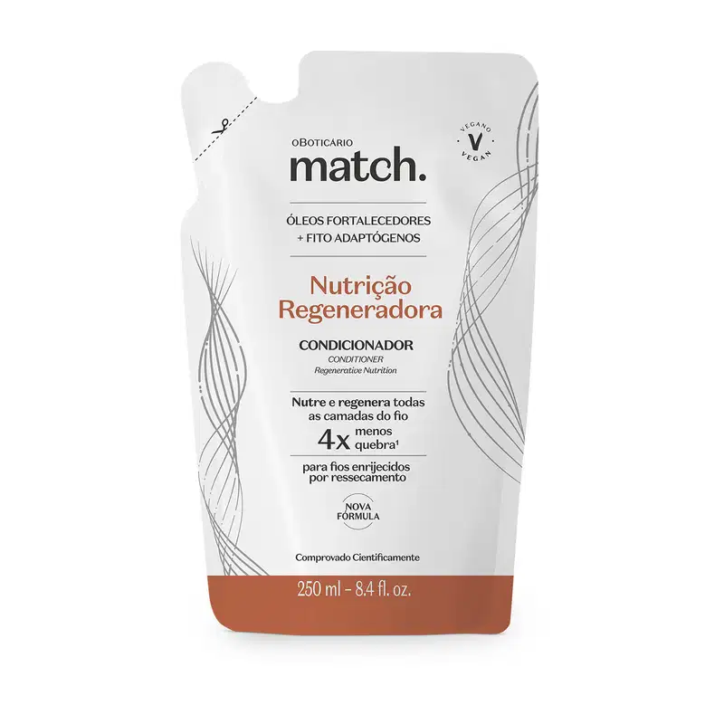 Imagem de um refil em sachê branco com detalhe laranja e letras pretas contendo 250ml de condicionador da marca Match. Nutrição Regeneradora.