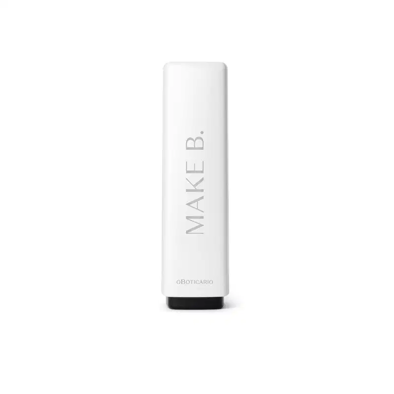 Tubo preto e branco com letras cinza do balm labial rpsa da marca Make B. Lip Chronology Color Repair.