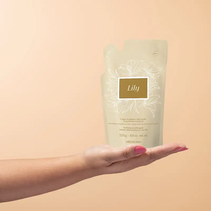 Refil Creme Acetinado Hidratante Desodorante Corporal Lily 250g