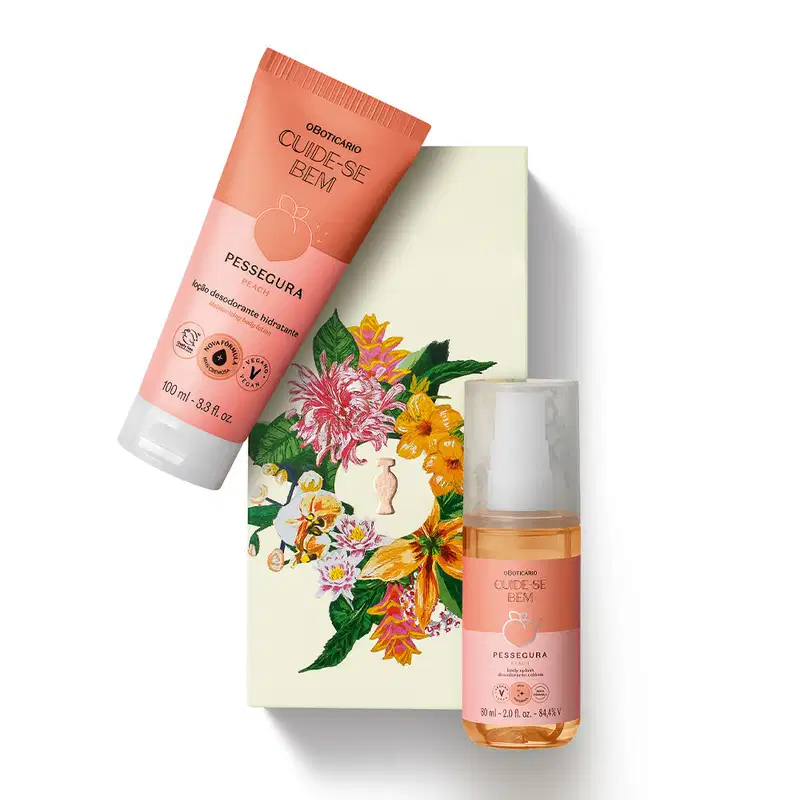 Imagem de kit de presente contendo uma caixa com decoração floral e dois produtos da marca Cuide-se Bem Pessegura, sendo um frasco  spray de body splash  e uma bisnaga de loção hidratante corporal. As embalagens são laranja e rosa com letras pretas.