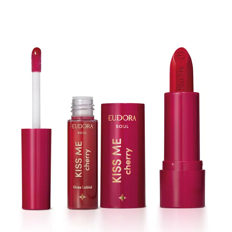 Combo Kiss Me Cherry: Batom Matte Vermelho Viciante 3,7g + Gloss Labial 5,5ml