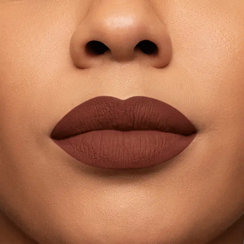Batom Líquido Eudora Niina Secrets Skinny Matte Castanho Begônia, 5ml.