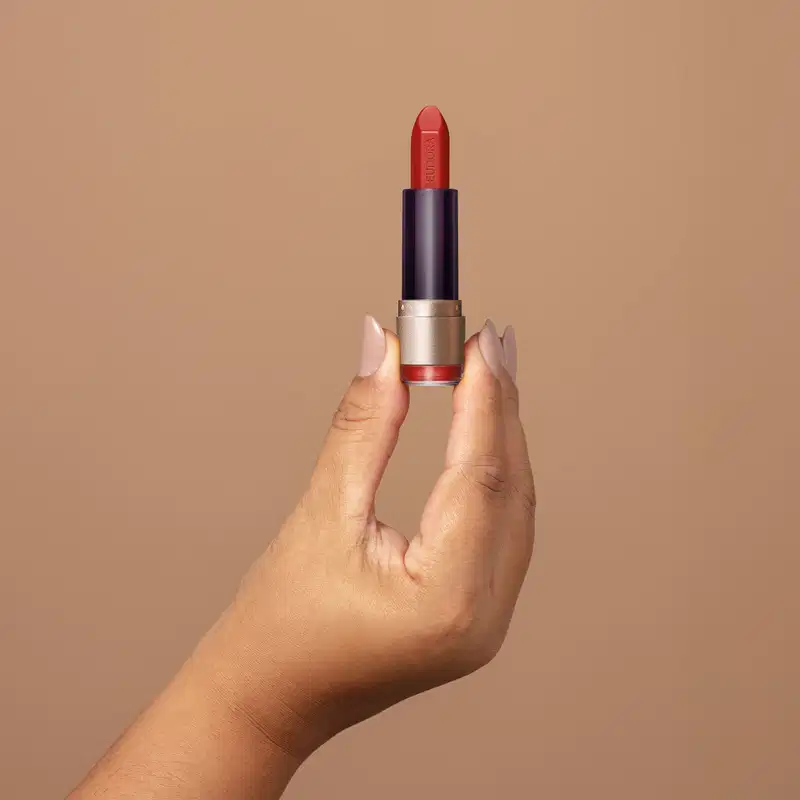 Batom Hidratante Vermelho Arraso Eudora Make Kiss Me 3,7g