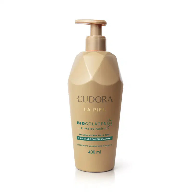 Embalagem plástica transparente em tom bege e dourado com bomba dosadora na parte superior. Rótulo com texto em verde. Design minimalista com nome da marca e linha em destaque em cor dourada mais brilhante que a da embalagem.