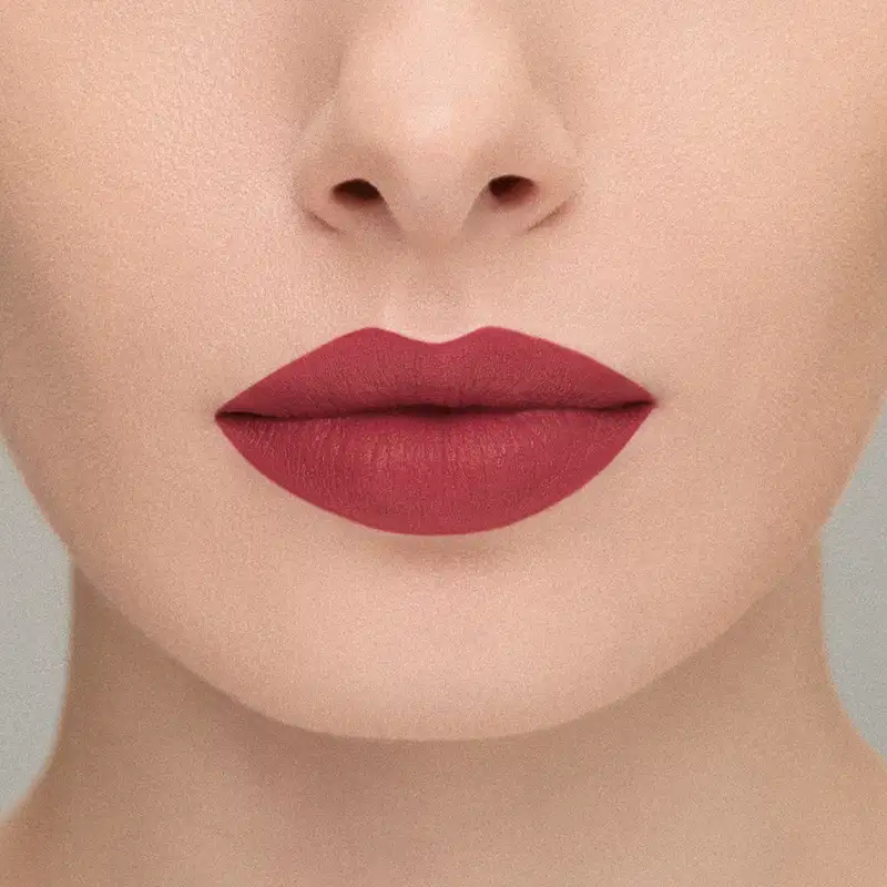 Batom Líquido Multifuncional Matte Blur Vermelho 5ml