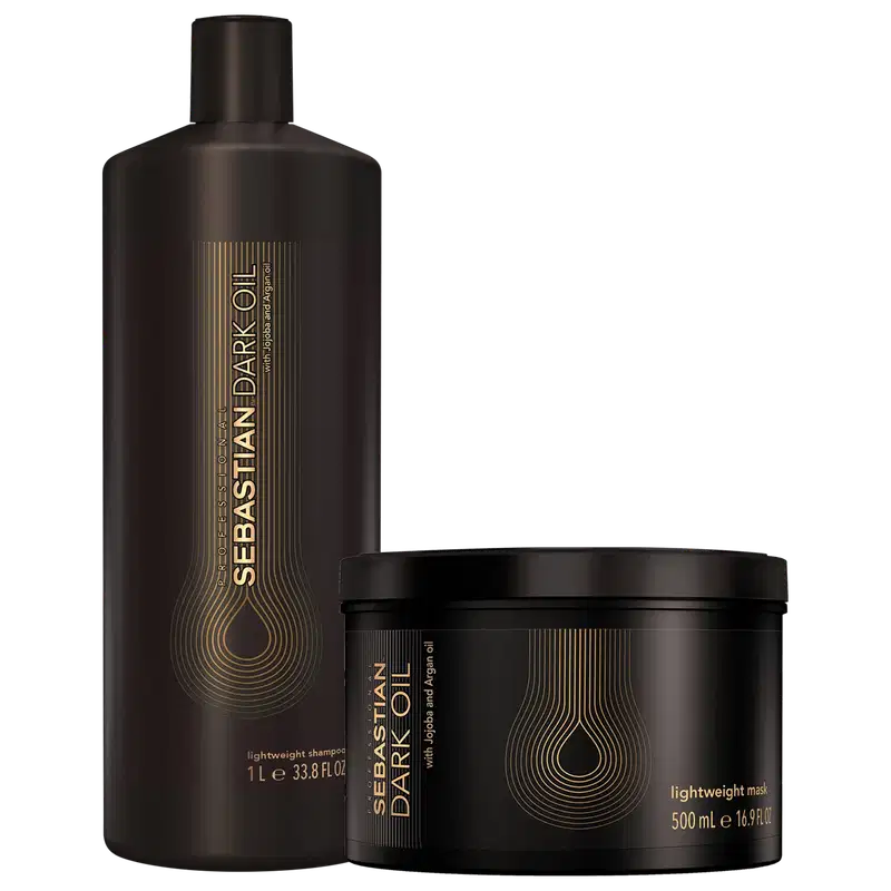 Sebastian Dark Oil é uma linha de produtos para cabelos. O conjunto inclui um shampoo leve de 1 litro em um frasco cilíndrico marrom escuro com detalhes dourados impressos. Há também uma máscara leve de 500ml em um pote redondo marrom escuro.