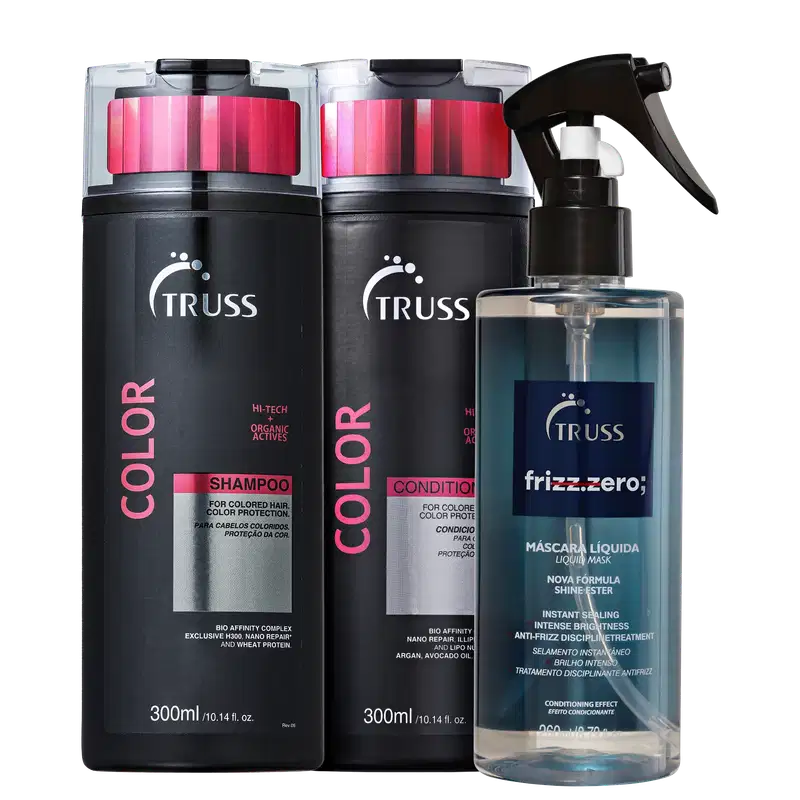 Produtos para cabelos da marca TRUSS. Dois frascos plásticos pretos de 300ml contendo shampoo e condicionador da linha Color, com detalhes em rosa. Um frasco transparente de 300ml com uma máscara líquida frizz.zero de tratamento anti-frizz.