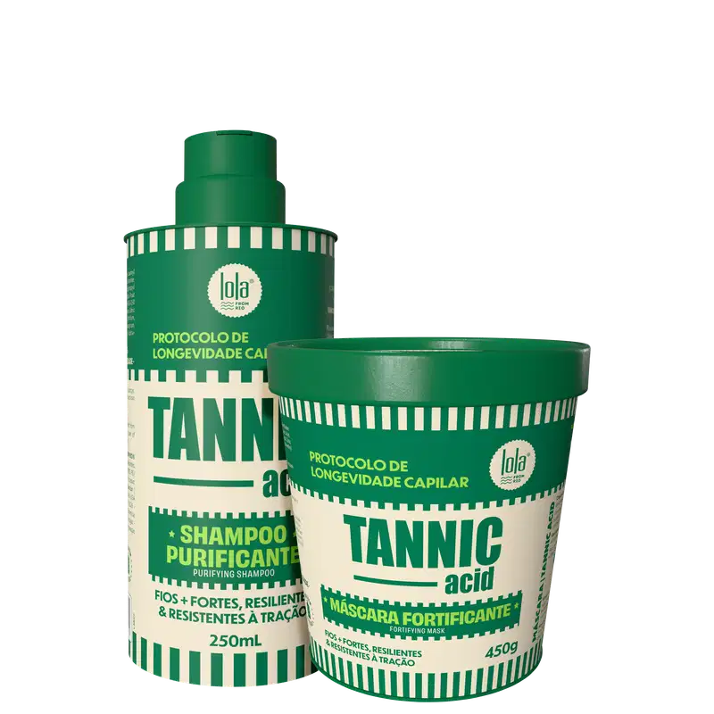 Produtos da marca Lola From Rio: um frasco verde de shampoo purificante e um pote verde de máscara fortificante, ambos com rótulos destacando o "Protocolo de Longevidade Capilar" e a linha "Tannic Acid".