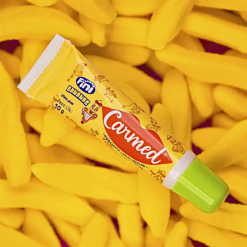 Carmed Fini Bananas - Hidratante Labial 10g