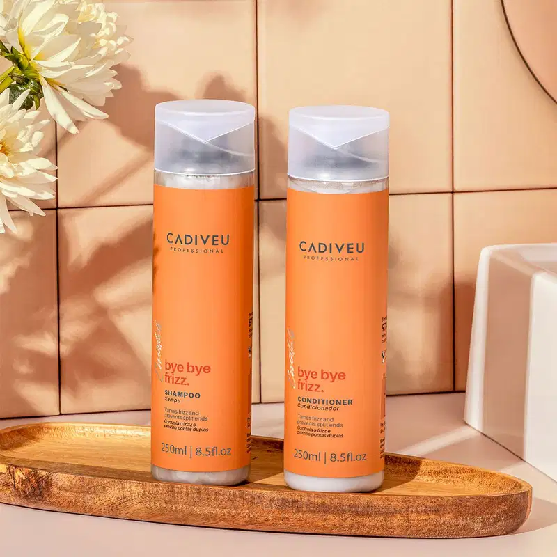 Kit Cadiveu Professional Bye Bye Frizz Shampoo Condicionador e Açaí Oil 110 (3 produtos)