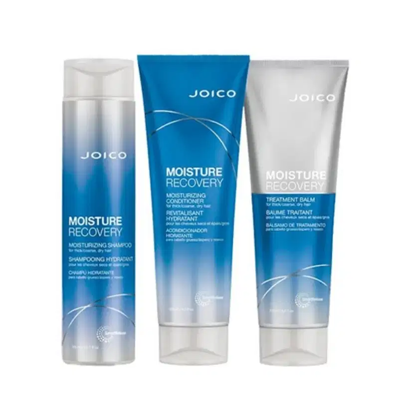Conjunto de produtos Joico Moisture Recovery, incluindo shampoo hidratante, condicionador e bálsamo de tratamento, em embalagens de plástico com predominância de cores azul e branca.