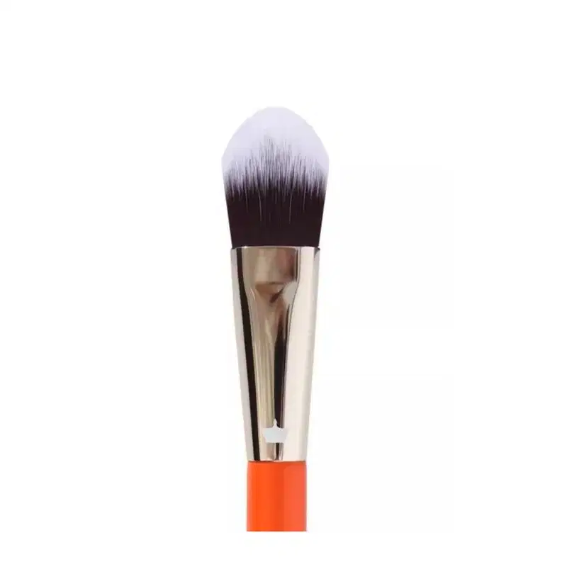 Pincel Língua De Gato P/Base Linha Beauty Tools Macrilan BT07 + Pincel BT02 para Pó, Contorno e Iluminador