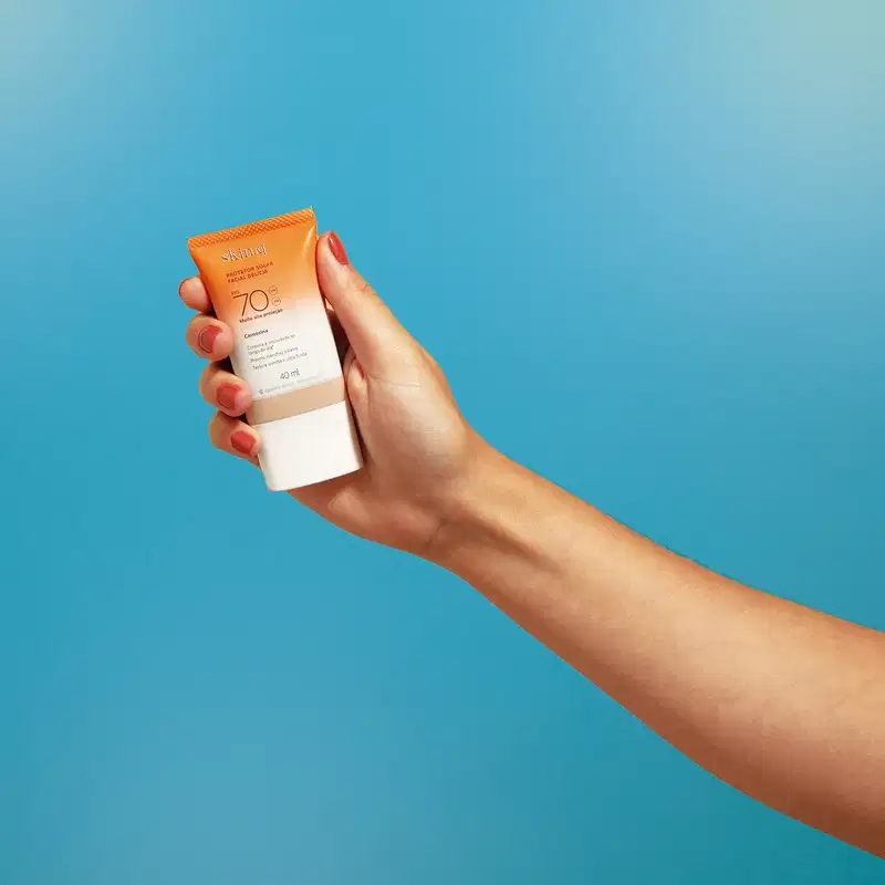 Protetor Solar Facial Delícia FPS 70 Skin.q Cor 02 40ml