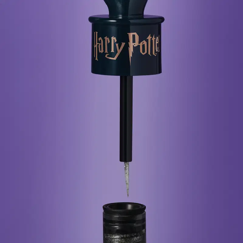 Delineador Líquido Prata Incêndio Harry Potter Quem Disse, Berenice? Aula de Feitiços 7ml