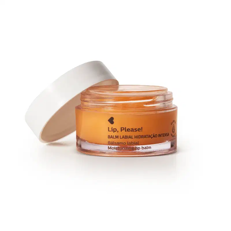 Pote com tampa branca, rótulo laranja e letras pretas de balm labial de hidratação intensa Lip, Please! Quem Disse, Berenice?.