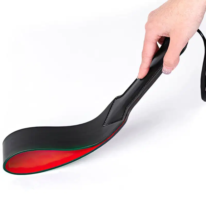 Sexy Import Soft Touch Preto e Vermelho 35cm x 5cm - Chibata em Couro Sintético