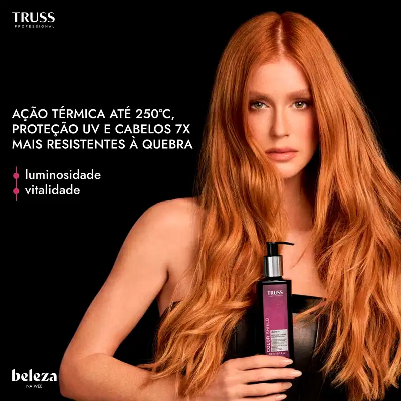Imagem de uma mulher com cabelos longos e ruivos segurando o Leave-In da marca TRUSS, com texto informando ação térmica até 250°C, proteção UV e cabelos 7x mais resistentes à quebra.