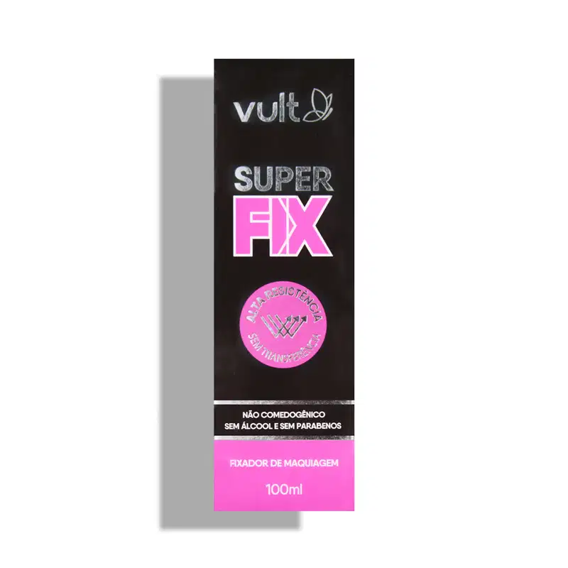 O produto apresentado é um fixador de maquiagem da marca Vult, chamado "Super Fix". A embalagem é uma caixa preta com o logo da marca e o nome do produto em destaque, com uma cor rosa vibrante.