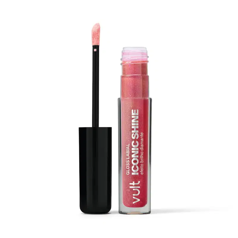 Brilho labial Vult Iconic Shine em embalagem plástica rosa com aplicador. Rótulo com o nome do produto e marca Vult em destaque.