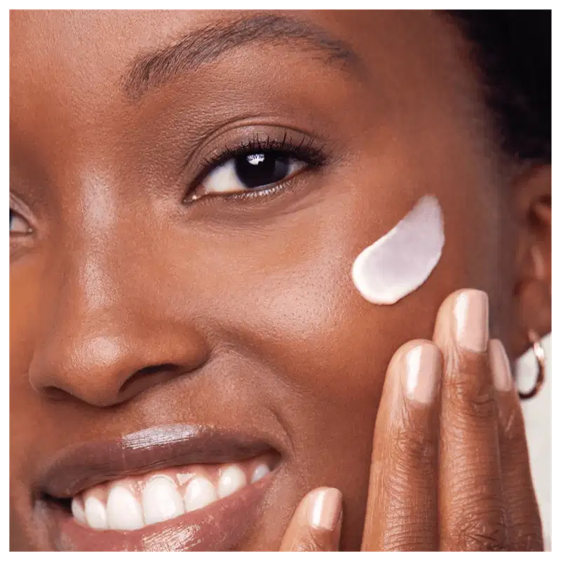 Kit NIVEA Rosto Iluminado (2 produtos)