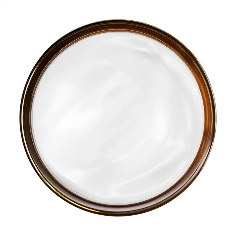 Creme hidratante Principia em embalagem preta com rótulo destacando os ingredientes: 5% manteiga de karité, 5% glicerina e 2% niacinamida. O produto é apresentado em pote de 50g com pH entre 5,0-6,0.