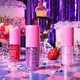 Too Faced Kissing Jelly Shade Strawberry Frosting - Brilho Labial 4,5ml (11)